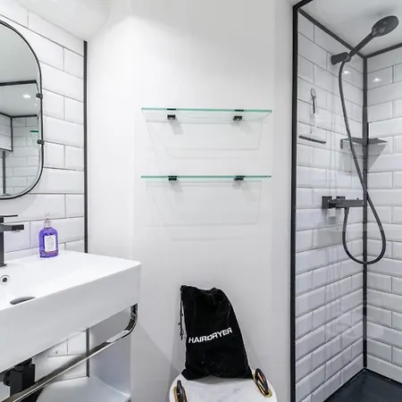 La Perle De Massena *